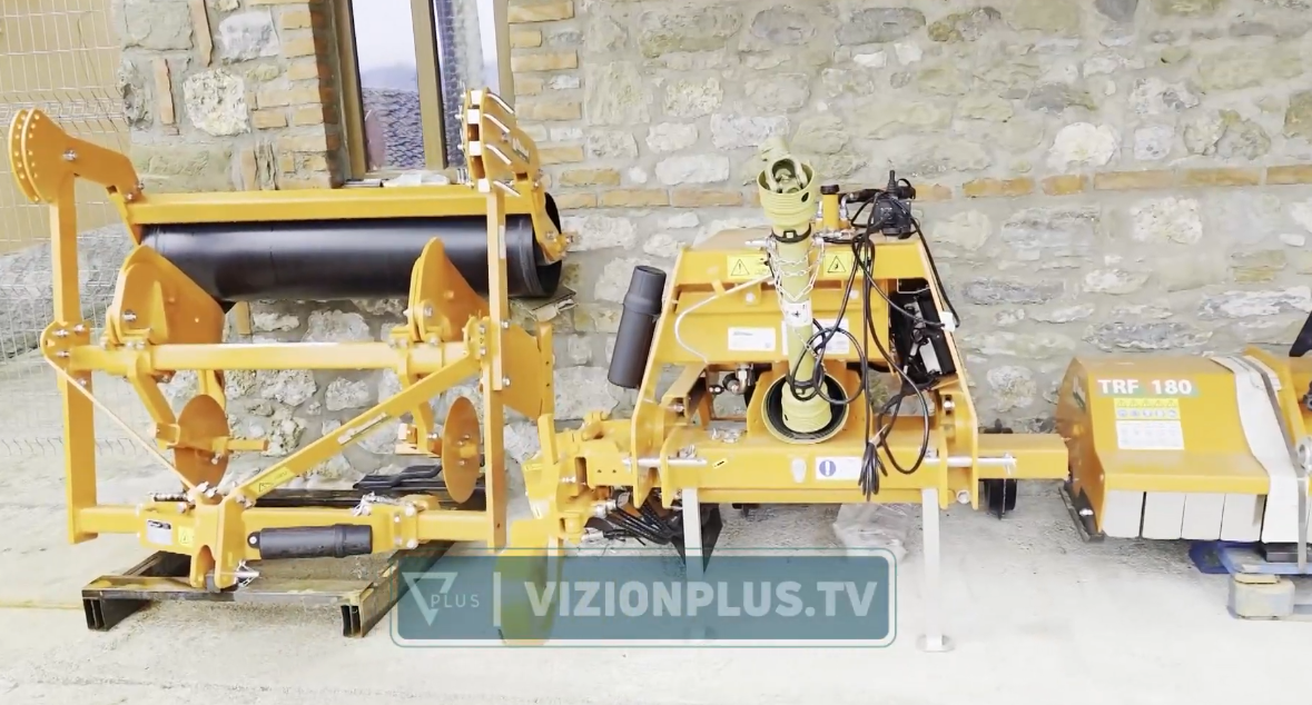 Pogradec/ Fermerët bashkohen në kooperativë, italianët mbështetje më pajisje për bujqësinë