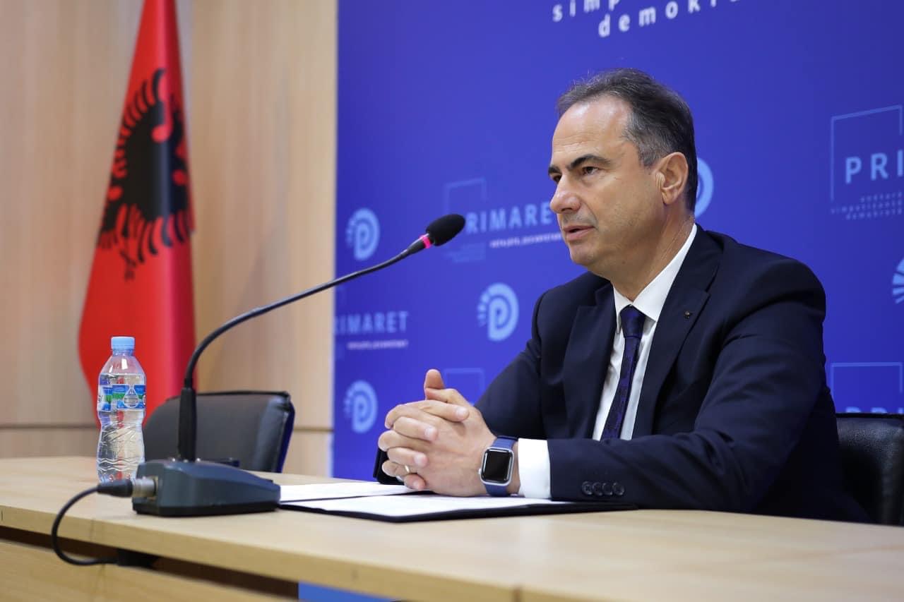 Protestë para kryeministrisë, Boçi: Opozitës i janë prerë rrugët e komunikimit