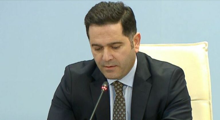 Pse bonus dhe jo rritje direkte për pensionistët? Ja i përgjigjet ministri Malaj/ “Pr.buxheti vitit 2026, kujdes të veçantë për..”