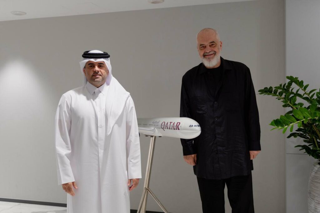 Qatar Airways në Shqipëri? Rama takon CEO-n në Doha: Ishalla…