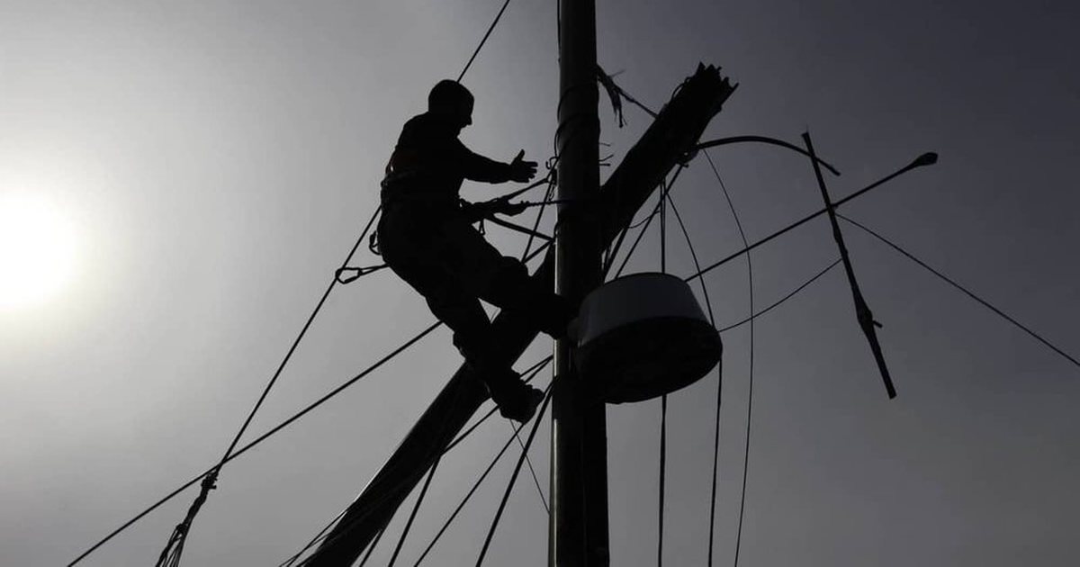 Ra në kontakt me energjinë elektrike, humb jetën punonjësi i një kompanie interneti