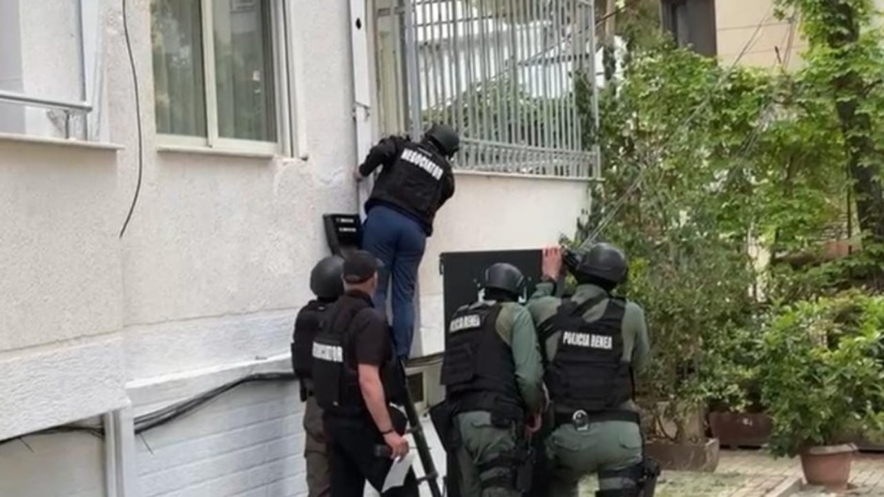 RENEA me urgjencë drejt Pukës, rrethohet banesa ku fshihet një i kërkuar