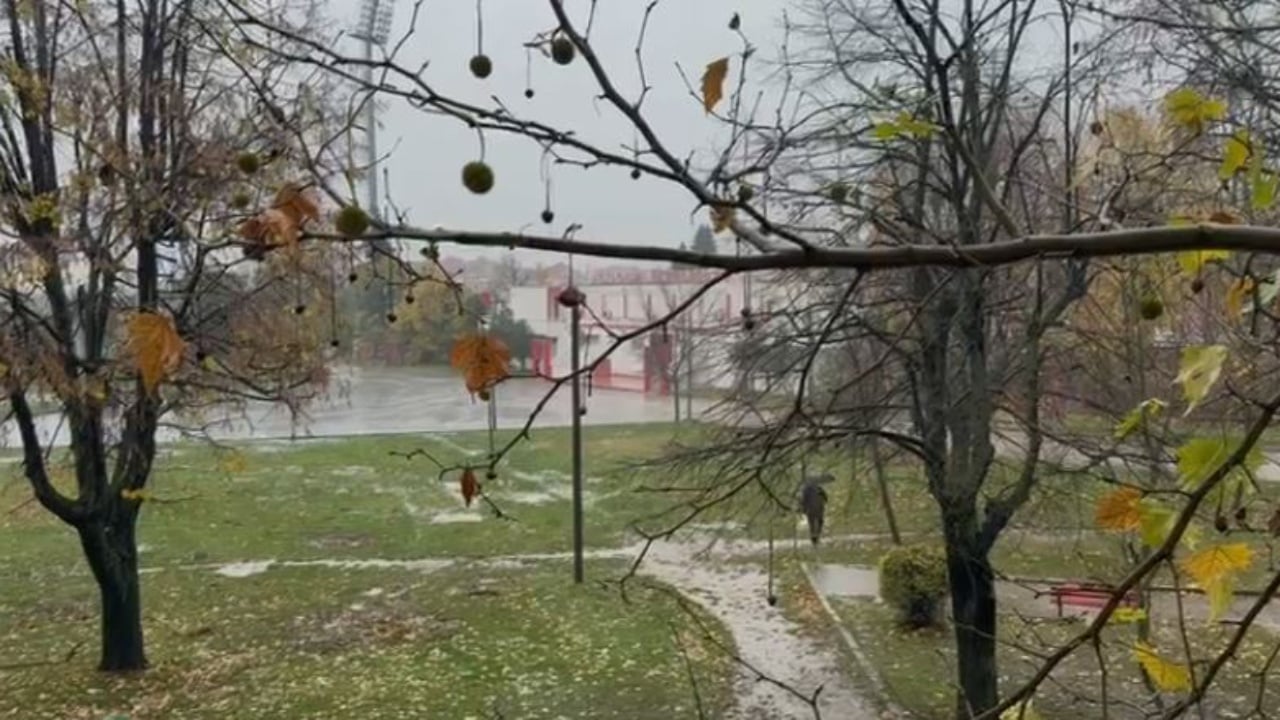 Reshje shiu dhe rënie gurësh, si paraqitet situata e motit të keq në qarkun e Korçës