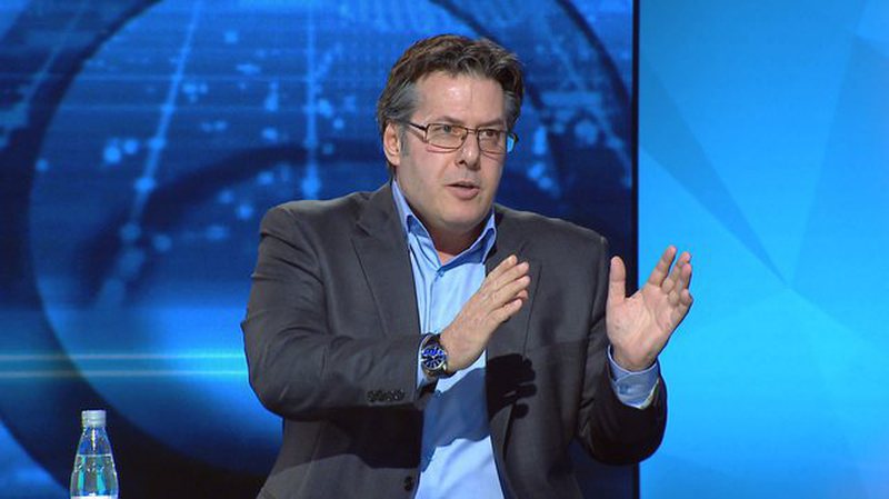 “Rruga 260 milionë € shembet pas dy muajsh”,Paloka ‘shpërthen’ ashpër:Rama e Balluku festojnë luksin, qytetarët nën ujë