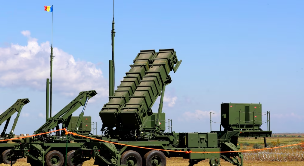 Rumania nënshkruan marrëveshje për blerjen e sistemeve franceze të mbrojtjes ajrore