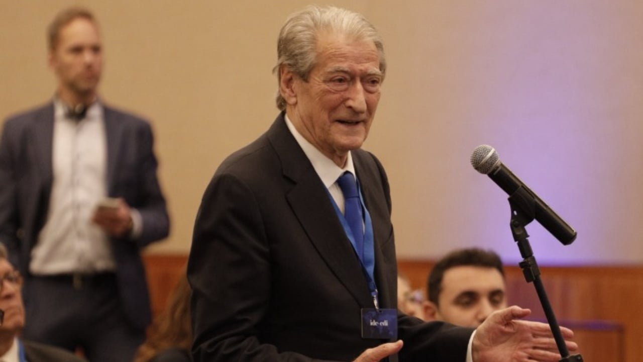 Sali Berisha zgjidhet zv/President i CDI, Unioni më i madh i partive të djathta në botë