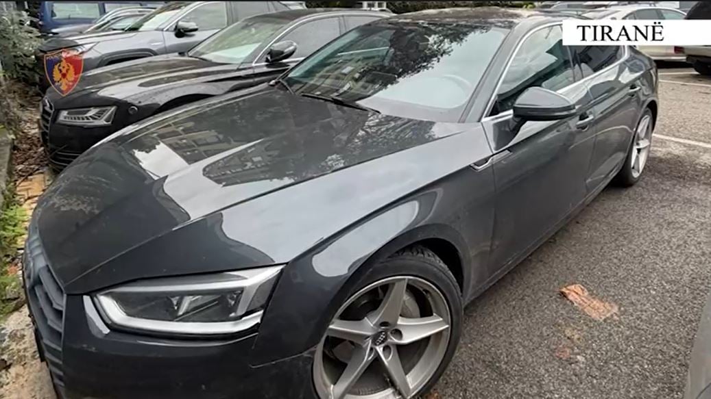 Sekuestrohen edhe 2 automjete të tjera me vlerë rreth 105 000 euro në Tiranë, u vodhën jashtë shtetit dhe u sollën në Shqipëri
