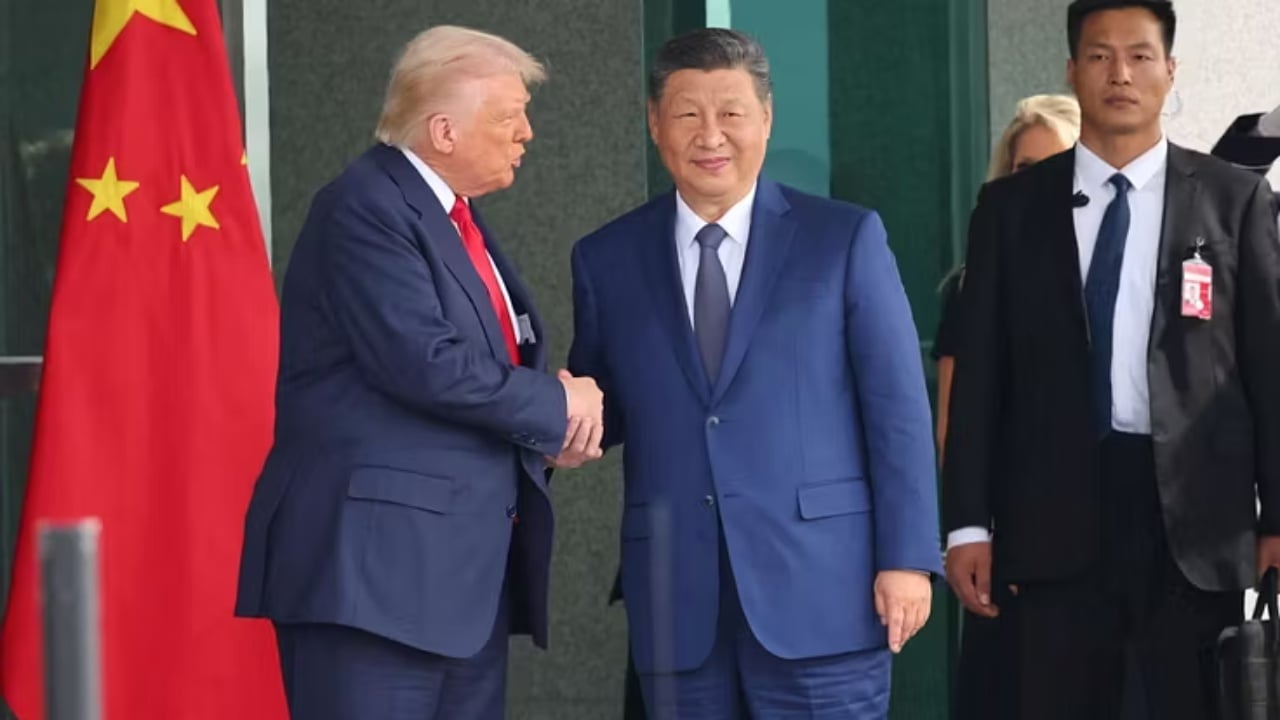 SHBA-Kinë/ Mesazhe pozitive pas “armëpushimit” të liderëve Trump dhe Xi, Pekini vendos pezullimin e tarifës 24%