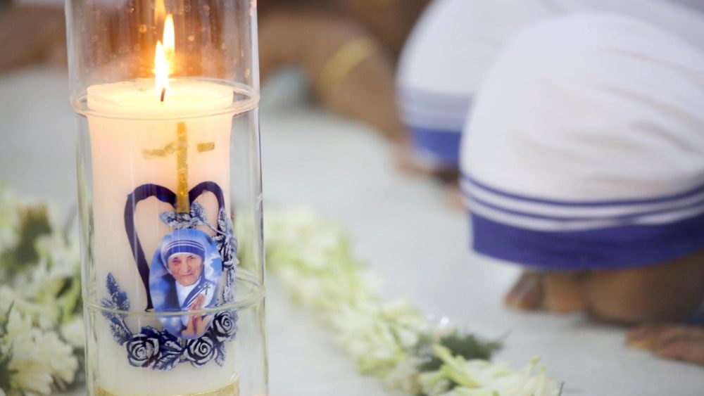 Shёn Nënë Tereza në përkujtim të atyre që na thanë lamtumirë: Vdekja ёshtё kthim në shtëpinë e Atit Qiellor