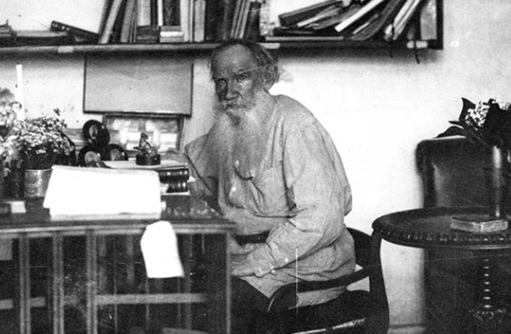 Shënimet në ditarin e Tolstoit dhe amaneti që la/ Kisha e quante shkrimtarin si heretik dhe mohues të fesë ortodokse