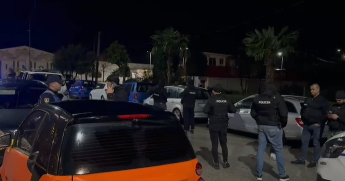 Sherri në Fier agravon në të shtëna me armë zjarri, 33-vjeçari qëllon në lokal