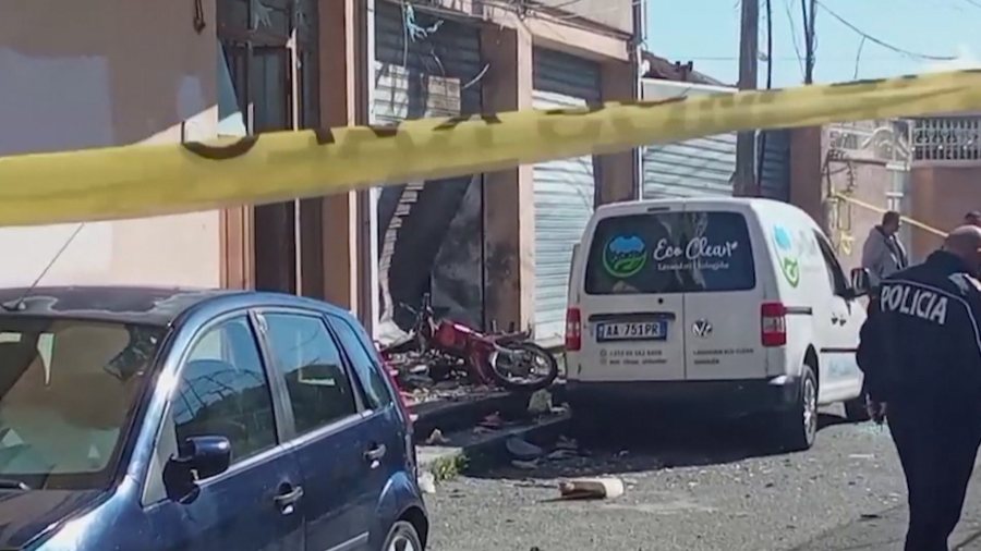 Shpërthim gjatë natës në Kuçovë, i vendoset eksploziv një biznesi