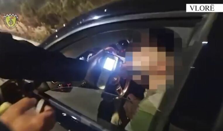 Shpërthim me eksploziv në derë të shtëpisë/ Pakoja ishte vendosur në portën e jashtme por, policia thotë se…