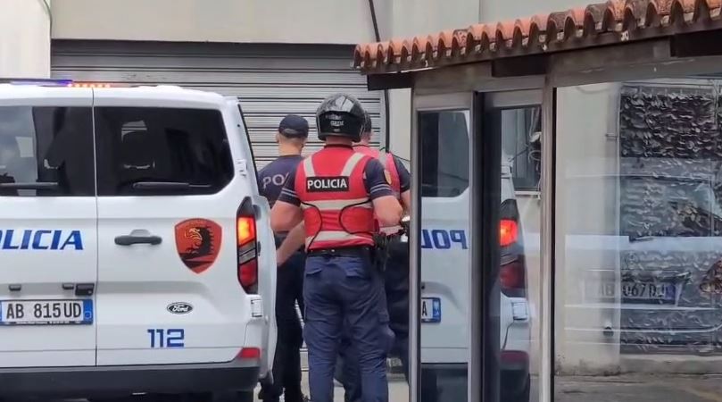 Shpërthimi me tritol në një biznes, policia jep detajet: Ja ku ishte vendosur lënda plasëse