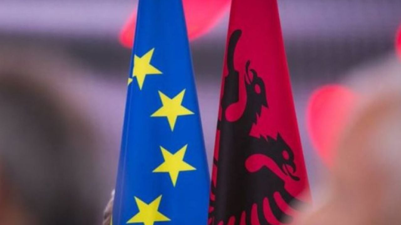 “Shqipëria ka bërë progres me gjyqësorin”, raporti i Brukselit: Çështje shqetësuese përpjekjet nga zyrtarë ose politikanë për të ushtruar presion ndaj sistemit