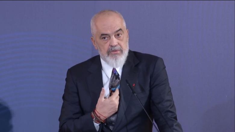 “Shqiptarët po shënjestrohen për qëllime politike”, Rama replikon sërish me sekretaren e brendshme të Britanisë