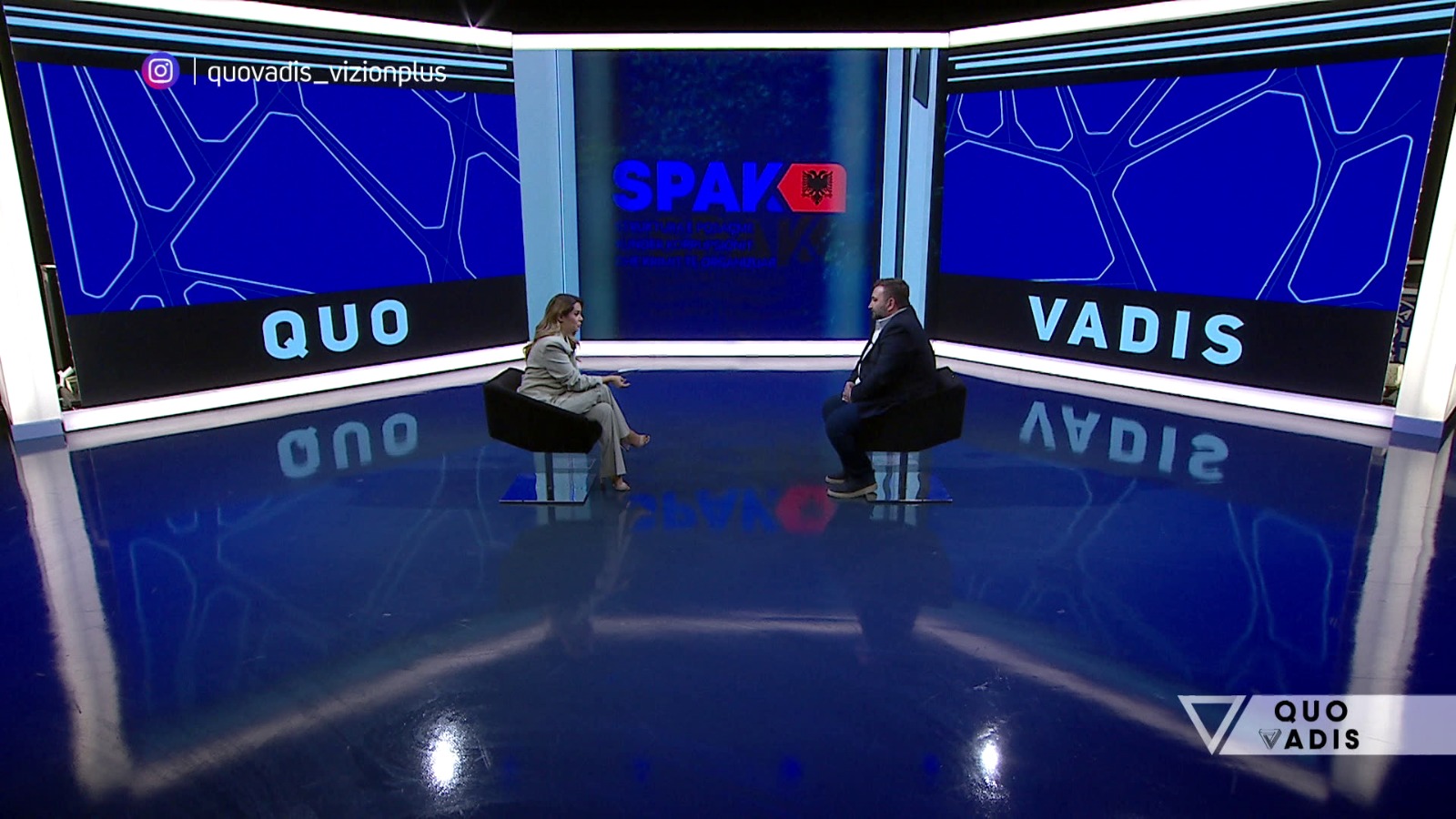 Shqiptarëve u është “regjur lëkura”/  Eksperti tregon zanafillën e korrupsionit