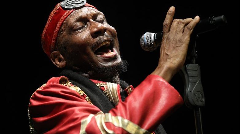 Shuhet këngëtari Jimmy Cliff, legjenda e muzikës “Reggae”