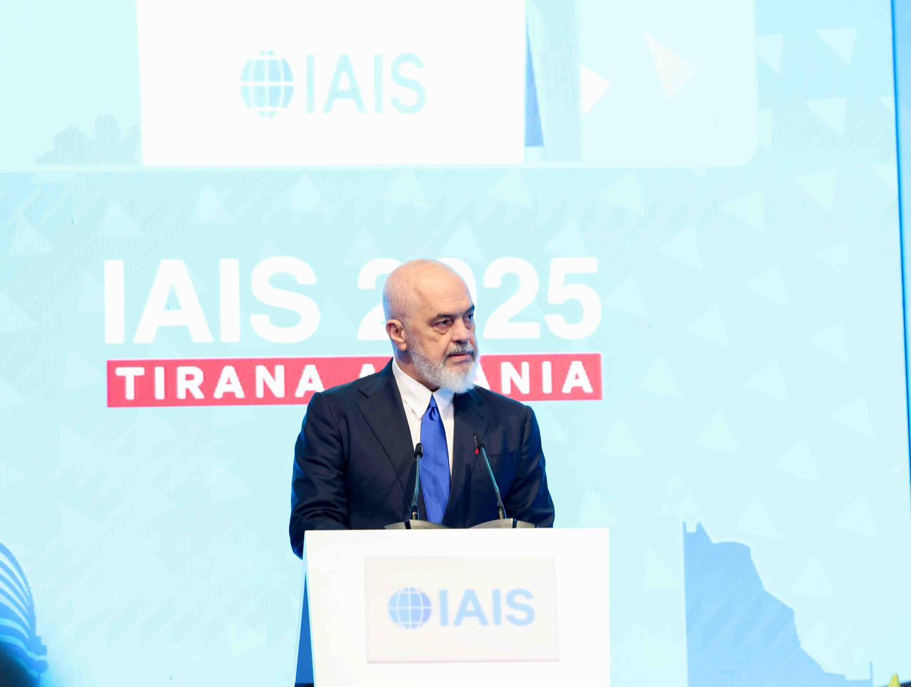 Sigurim me detyrim për banesat, Rama: Më shumë ndihmë për qytetarët në rastet e tafkeqësive natyrore