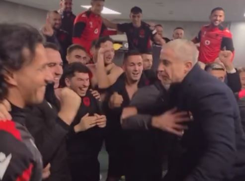 Silvinjo komenton suksesin/ Projekt që vetëm është rritur