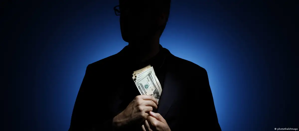 Skandal korrupsioni në Ukrainë