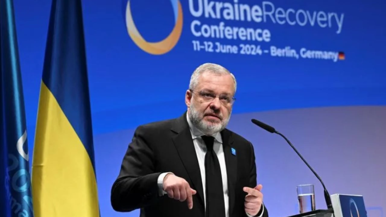 Skandali i korrupsionit prej 100 milionë dollarësh në Ukrainë, shkarkohen nga detyra ministri i Energjisë dhe ai i Drejtësisë