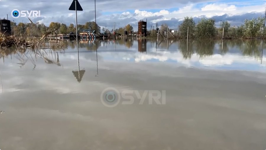 SYRI TV/ Fier – Uji tërhiqet, banorët presin vlerësimet: Dëmet janë të konsiderueshme