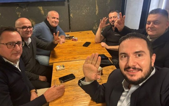 Takimi që ndezi selinë blu, reagon Salianji: PD kërkon analizë të sinqertë, vota vendos hierarkinë