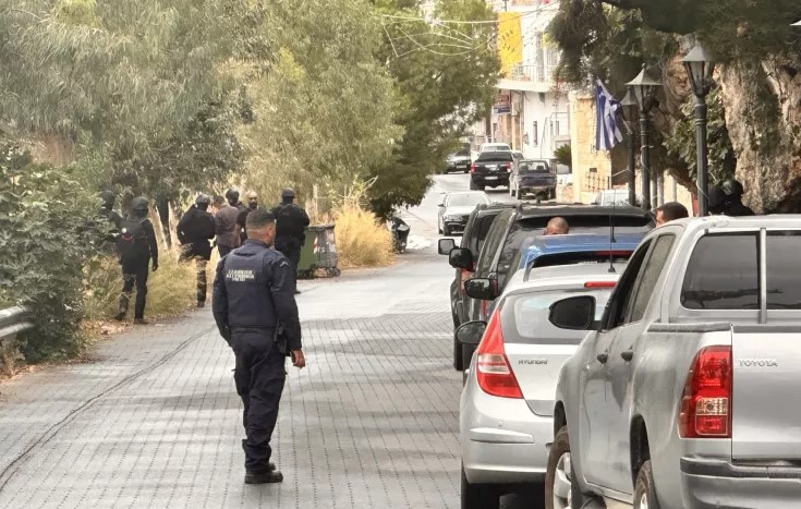 Të shtëna masive/ 3 të vrarë dhe mbi 10 persona të plagosur, dyshohet për hakmarrje mes dy familjeve