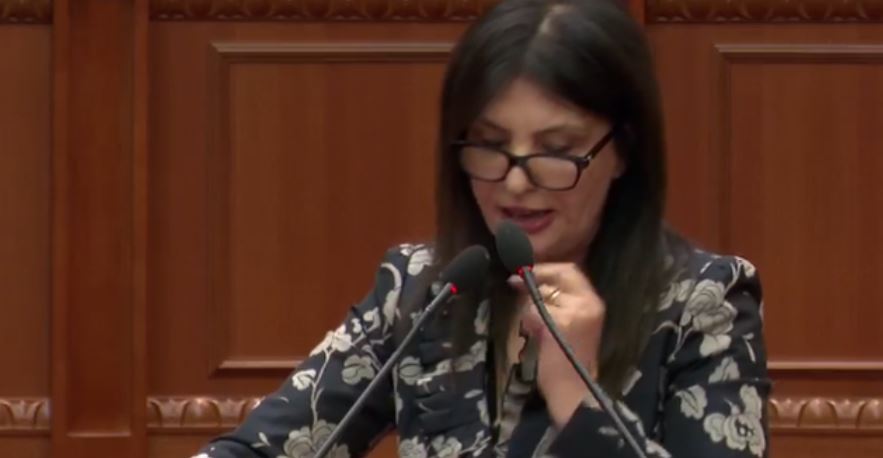 ‘Të vjedhim me lezet’/ Topalli degjeneron Shalsin