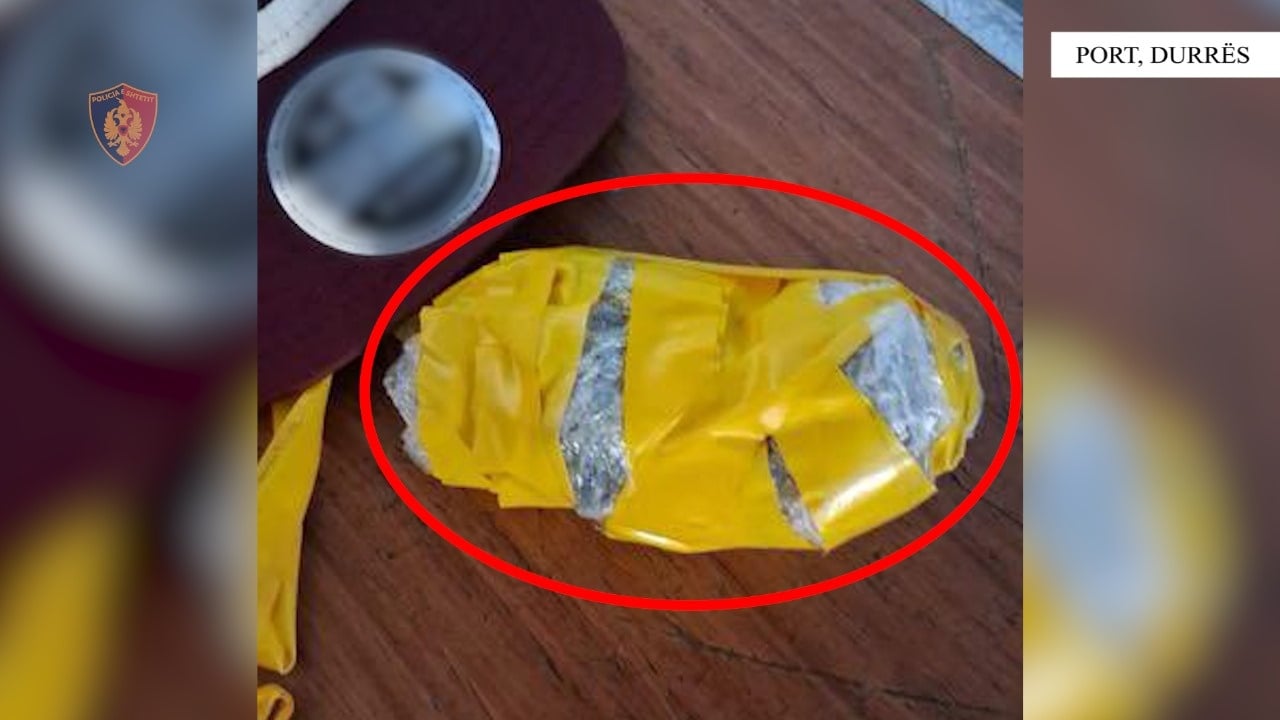 Tentoi të kalonte pakon me drogë, arrestohet marinari i tragetit Durrës-Ankona