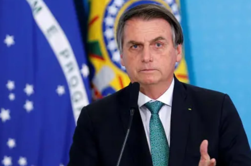 Tentoi të manipulojë byzylykun elektronik, arrestohet ish-Presidenti i Brazilit