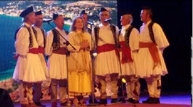 “Thëllëza që shkel mbi vesë” – një xhevahir i këngës polifonike labe