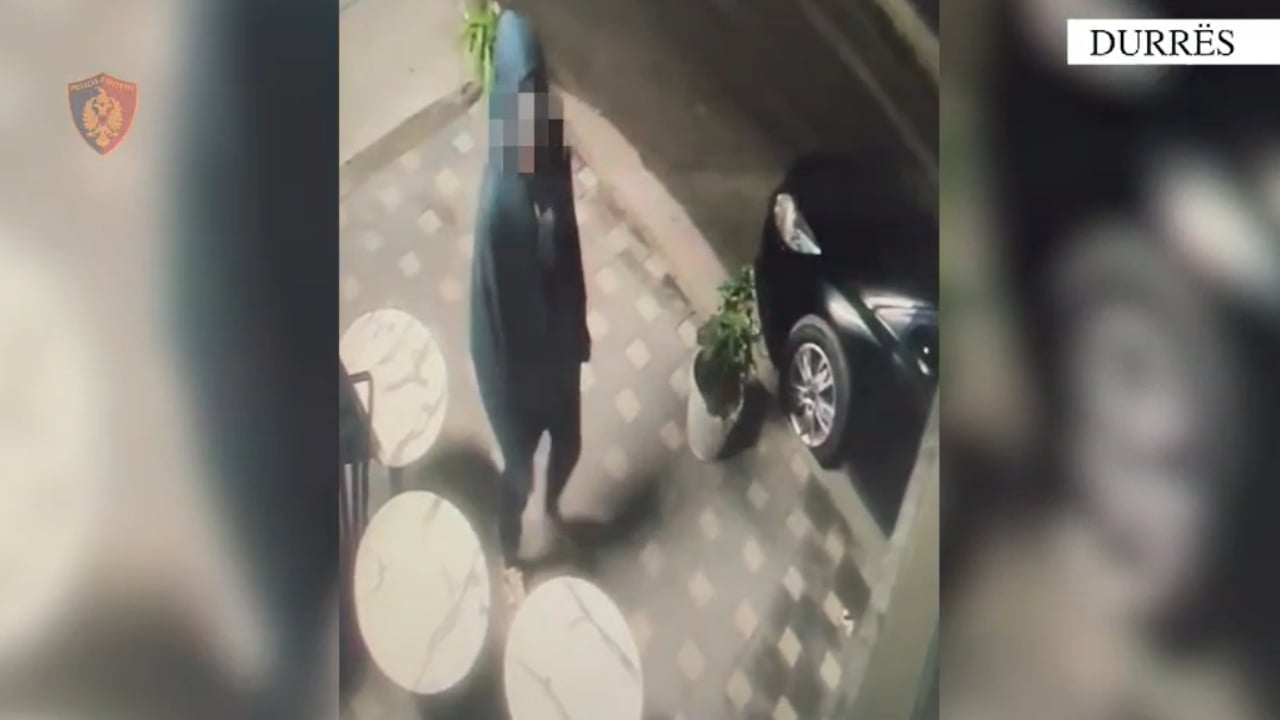 Theu arrestin e shtëpisë për të vjedhur, arrestohet 29-vjeçari në Durrës, shpallen në kërkim bashkëpunëtorët