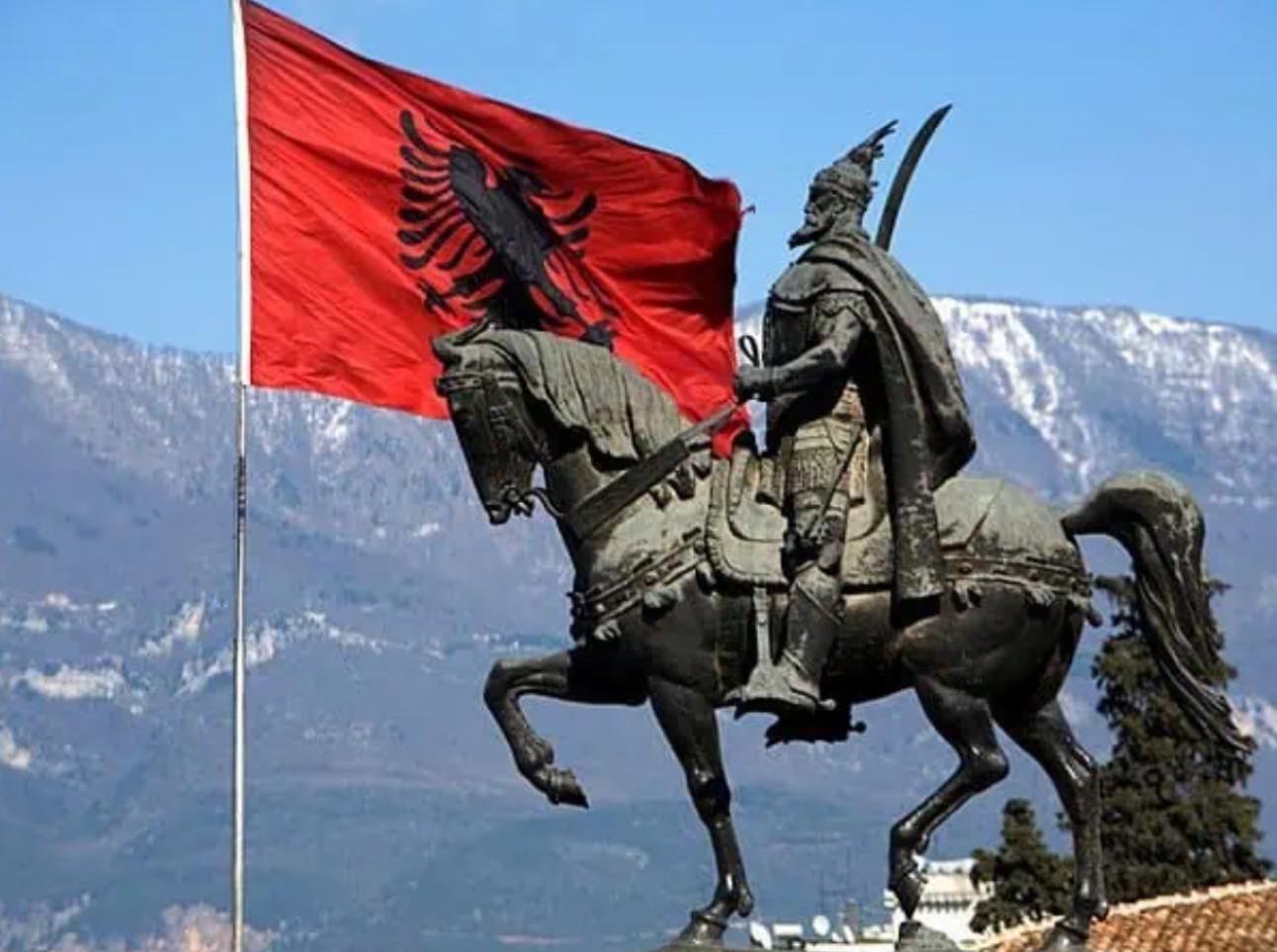 Tirana në krye të prenotimeve për festat e nëntorit! Rezervimet më të shumta nga Kosova dhe RMV