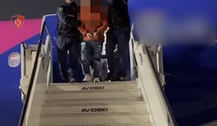 Trafikoi drogë nga Shqipëria drejt Europës, ekstradohet nga Italia 39-vjeçari