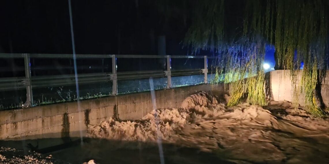 Tragjike! E mori rrjedha e përroit, humb jetën 40-vjeçari në Elbasan