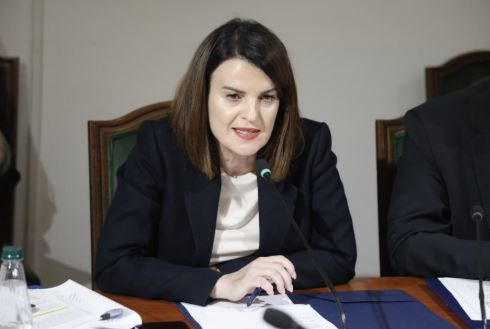 Tre vrasje në një ditë/ Koçiu: Policia s’mund të…