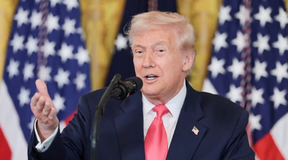 Trump: Hapësira ajrore e Venezuelës duhet të konsiderohet e mbyllur