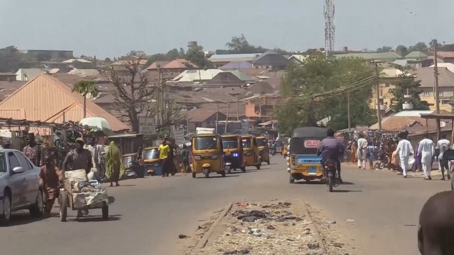 Trump kërcënon Nigerinë me luftë! A po synojnë kryengritësit islamistë vetëm grupet e krishtera?