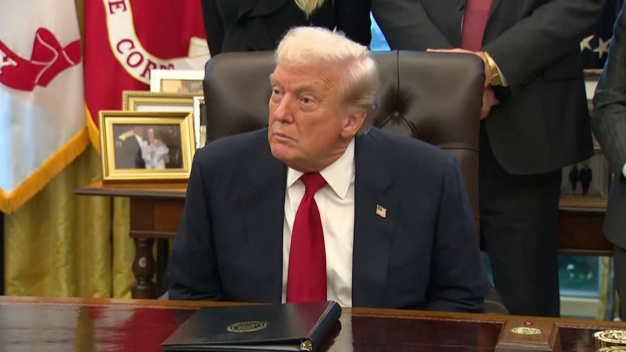 Trump, “luftë” me aleaten/ Presidenti sulmon kongresmenen amerikane: Tradhtare, është turpi i republikanëve