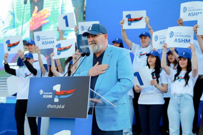 U angazhua nga PD për fushatën e zgjedhjeve të 11 majit/Mediat: Chris LaCivita u pagua në vlerën e 1 mln euro