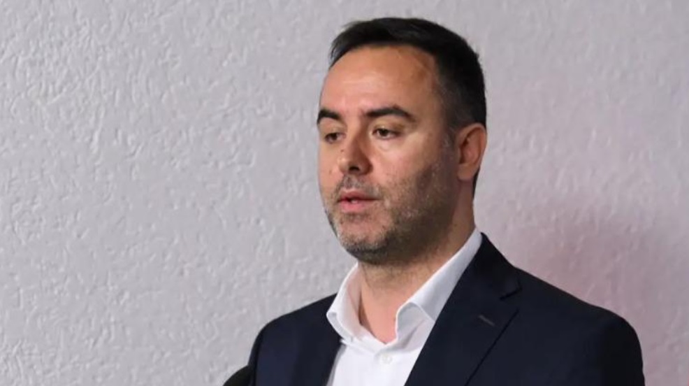 U mandatua për formimin e Qeverisë së Kosovës, analiza e DW: Sa shans do të ketë Glauk Konjufca?