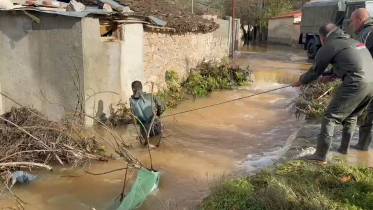 Ura e shembur lë pesë fshatra në Dropull pa rrugë dhe shërbime bazë
