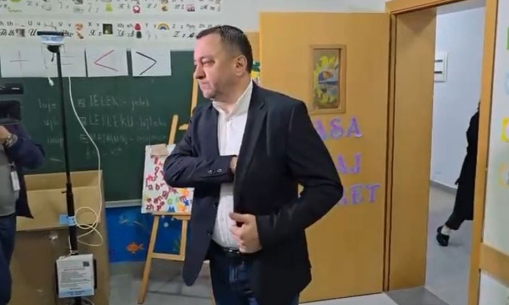 Vetëm 5% e vlonjatëve kanë votuar deri më tani, kandidati i pavarur Gjergj Nika ‘i zhgenjyer’