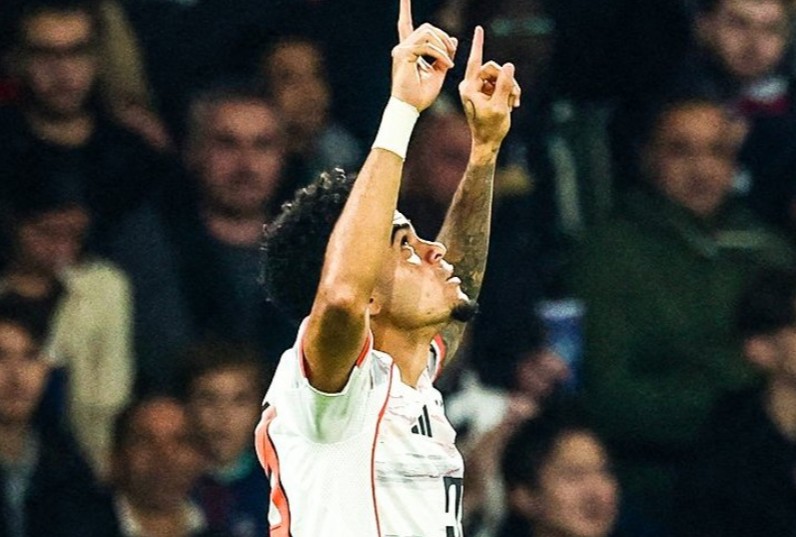 VIDEO: Nis vrullshëm PSG-Bayern, shënon 75 milionshi. Befasohet Juventus