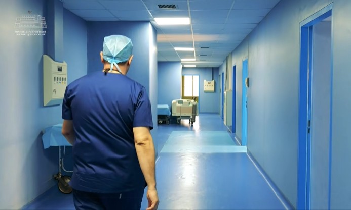 VIDEO / Rama: Mjekët e ‘Shefqet Ndroqit’, shembull i shërbimeve mjekësore të avancuara