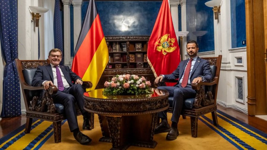 Vizita në Malin e Zi dhe Serbi/ Ministri i Jashtëm gjerman: Kapërceni tensionet etnike dhe zbatoni reformat!