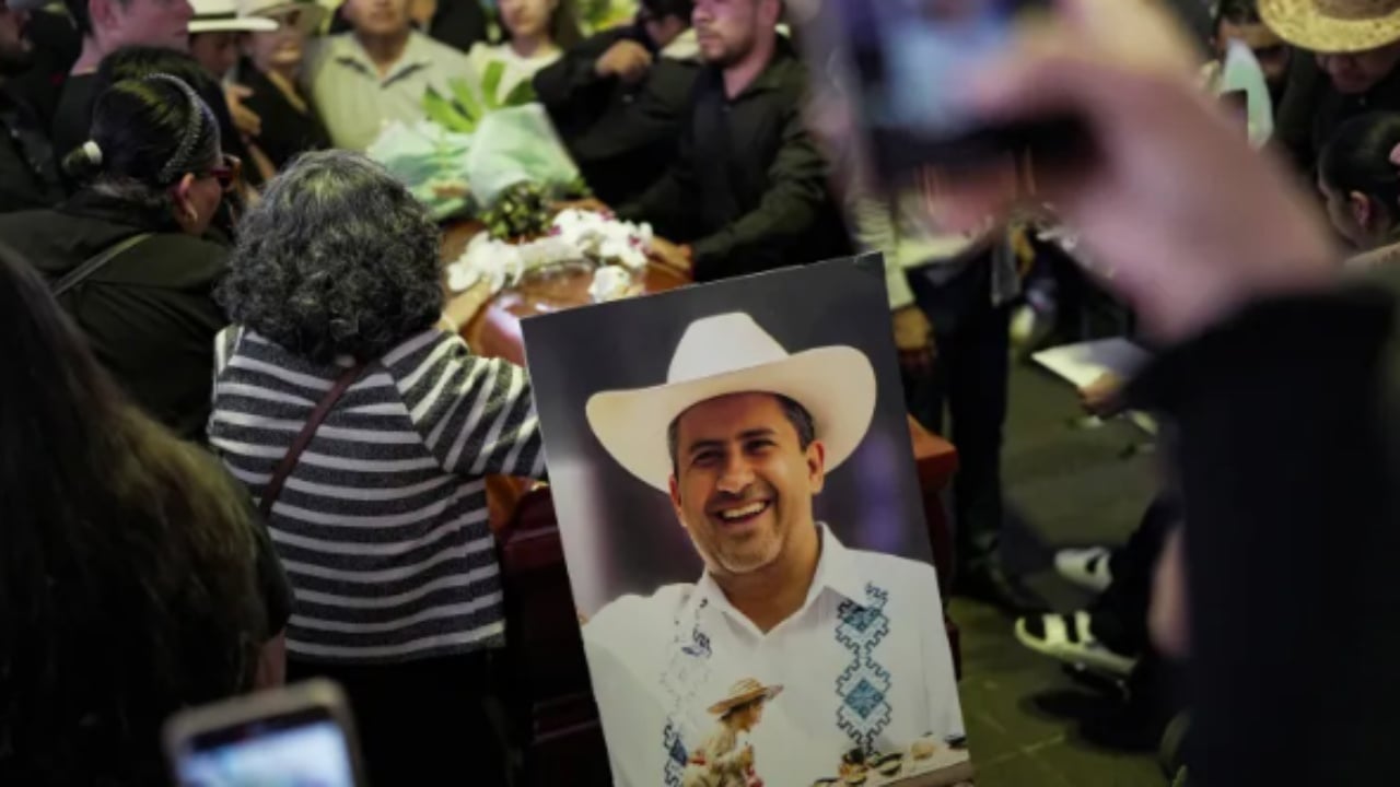 Vrasja e kryebashkiakut meksikan Carlos Manzo/ Arrestohen 7 truprojat e tij, zbulohet roli i tyre