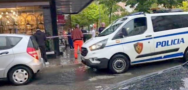 Vrau të riun pas debatit me kamarierin për një kafe në Manëz, vetëdorëzohet në polici autori, i sekuestrohet arma…